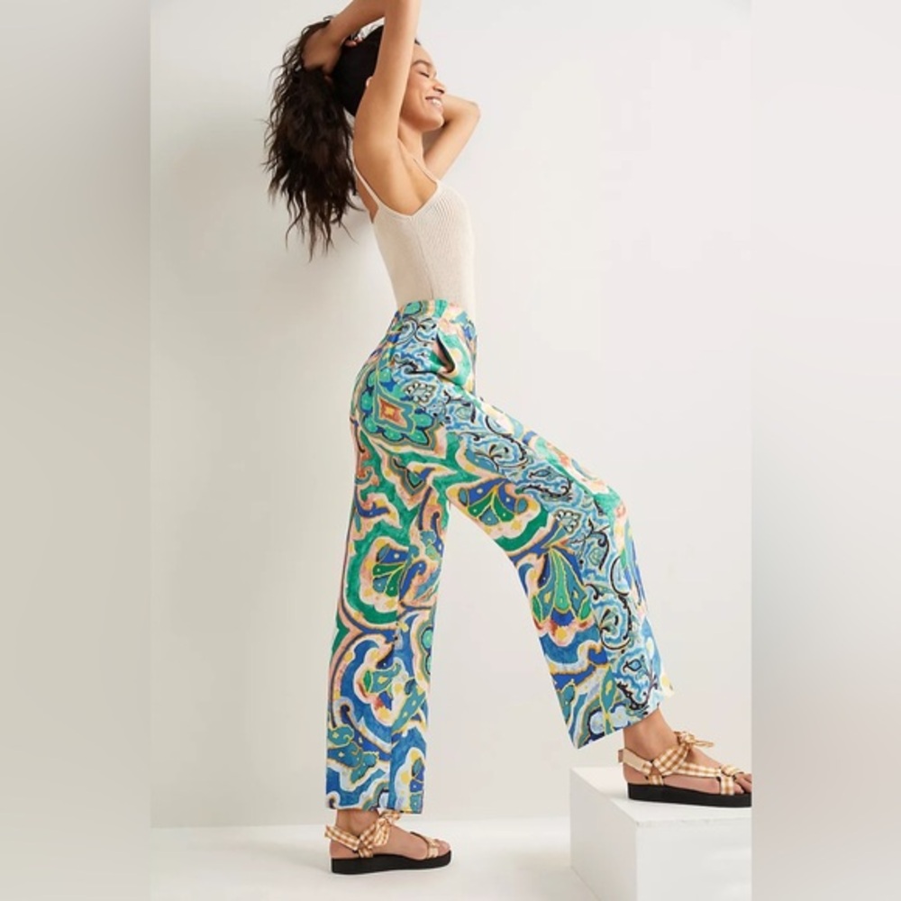 Anthropologie Maeve Rhiannon Colorful Printed‎ Satin Cropped Flare Pants